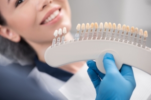 5 Porcelain Veneer Maintenance Mistakes and How to Avoid Them 5 Porcelain Veneer Maintenance Mistakes and How to Avoid Them